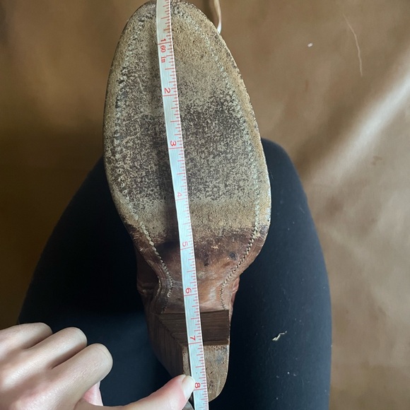 FRYE Vintage Mid-Height Cowboy Boots in Brown Leather - Picture 12 of 14